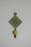 Colgador rombo amarillo